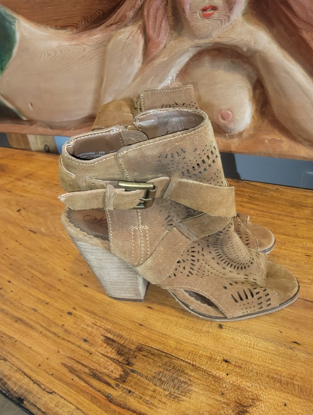 Naughty Monkey Zuzanna Size 7.5 Tan Leather Cutout 4" Heeled Peep-Toe Booties